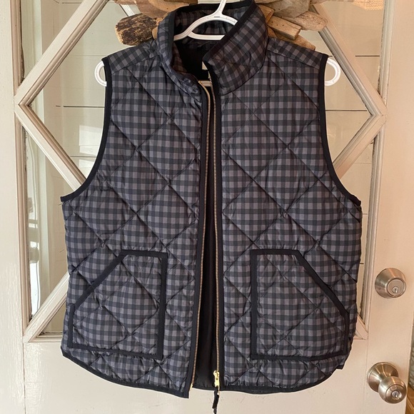J. Crew Quilted Excursion Vest - Picture 1 of 4
